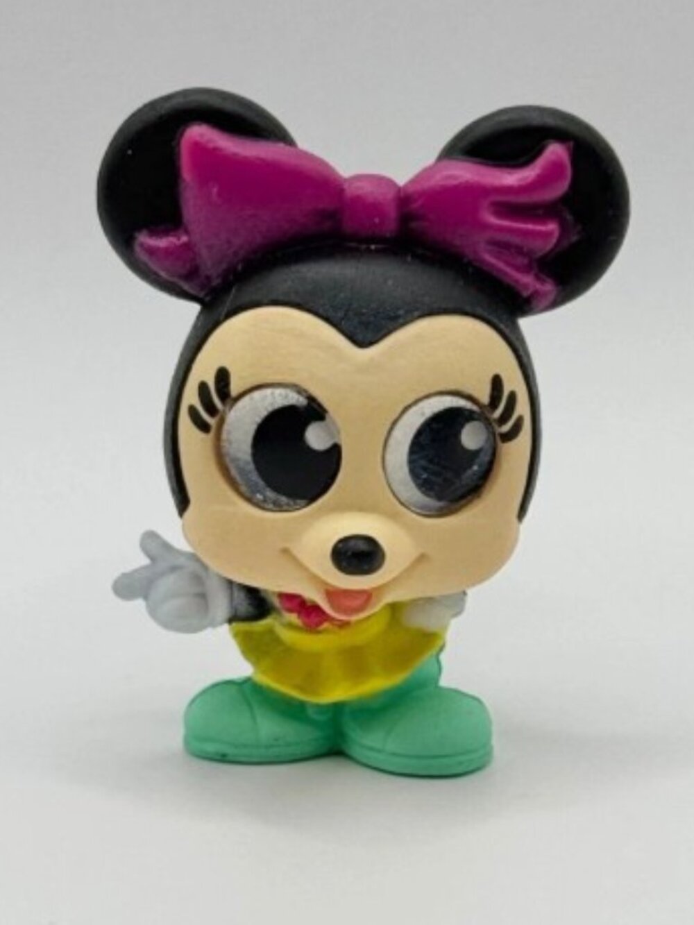 Series 9 Minnie 80's Neon Disney Doorables